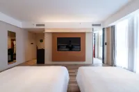 Mehood Lestie Hotel (Yantai Station Wuyue Plaza) - Sea View