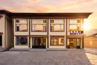 香格里拉隱隅觀止·Hidden Retreat·避世美學民宿（獨克宗古城店） - 平價