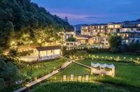 Wuyuan Yunshang Qingye Villa Designer Resort hotel - น้ำพุร้อน
