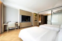 Huanren Zhongkun Hotel - parking