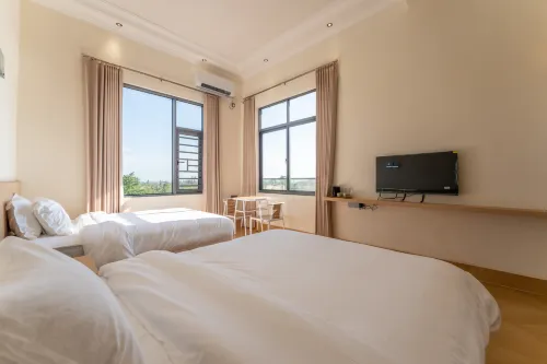 Nanjicun Coral Scenic Bay Homestay - Beach