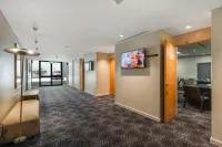 Crowne Plaza PERTH by IHG - Pysäköinti