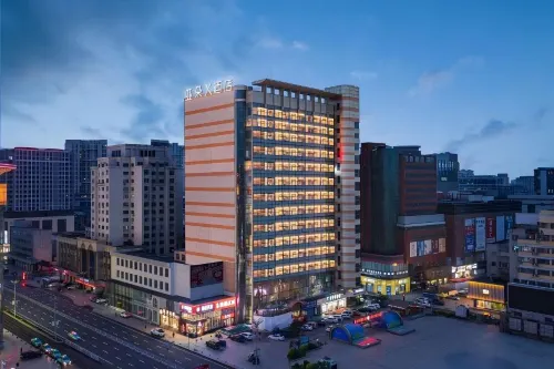 Atour X Hotel, West Market, Yanji Department Store - Romantic