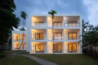 Sanya feiyu guesthouse - parking