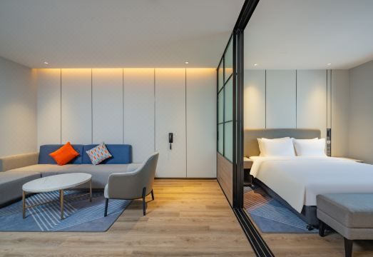 쑤저우 루즈 홀리데이 인 익스프레스 호텔의 아늑한 로비