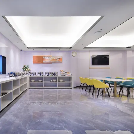 CHEERMAY Hotel (Yangshuo Shili Gallery Yulong River)