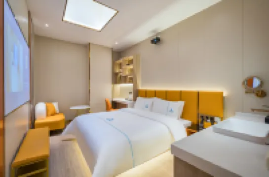 Dequan Luxury Hotel (Wangjingqiao, National Exhibition Center)