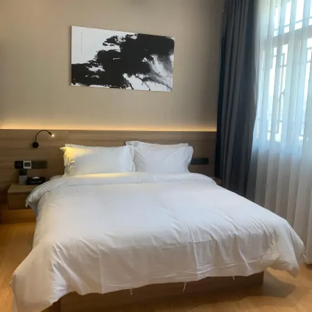 portvis Hotels in Lufeng