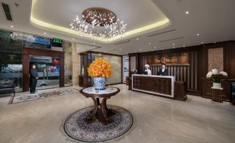 The Q Hotel