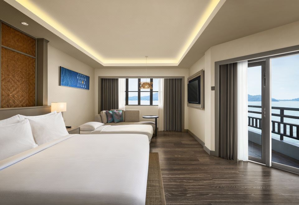 더블트리 바이 힐튼 다마이 로트 리조트 수영장