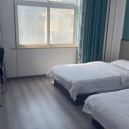 Zhonghui Hotel