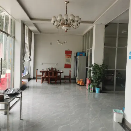 Caixia Homestay