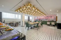 City Comfort Premier Hotel (Lingshan Zhongyi Hospital Benxi Gymnasium)