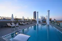 Monte Triana Sevilla Hotels in Camas