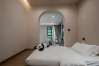 Baoxin Panda Yuanqi Homestay