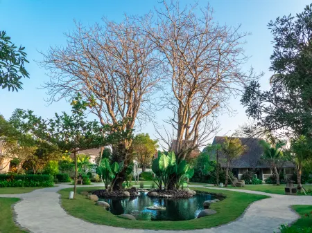 Sudamala Resort, Komodo, Labuan Bajo Отели в г. Комодо