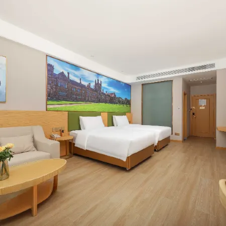Vienna 3 Best Hotel (Shache Rongxin Meishi Commercial Street) Отели в г. Шачэ