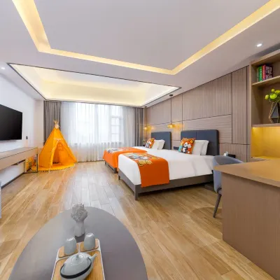 Yuju Youjian Hotel (Hainan Vocational College of Industry and Commerce Provincial Library) Hotels near Hainan Museum