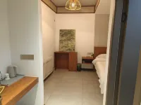 Guya Homestay (People's Hospital)