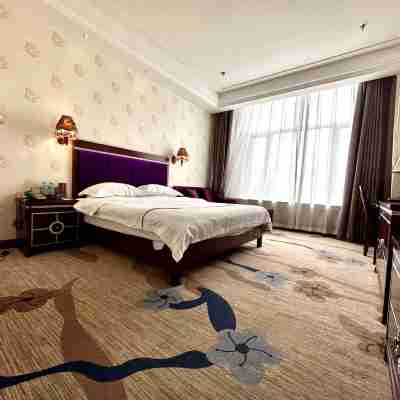 扎蘭屯金百靈大酒店 Rooms