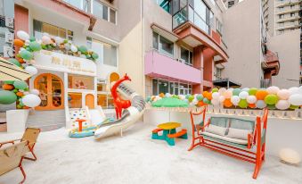 Qingdao Mixiaomi Homestay (May Fourth Square Vientiane City Branch)