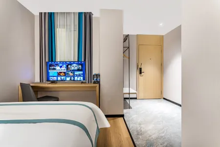 Preferred Convenience Hotel (Guangzhou Lukou Subway Station)
