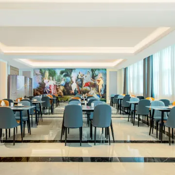 Vienna Hotel (Jenam International Trade City)