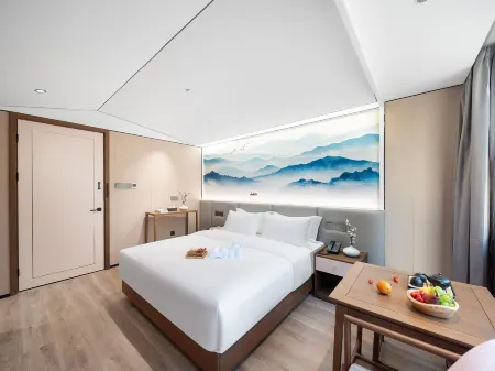 Moshang Qingju Hotel (Beidaihe Laohushi Sea Park) Отели рядом с достопримечательностью «Beidaihe»