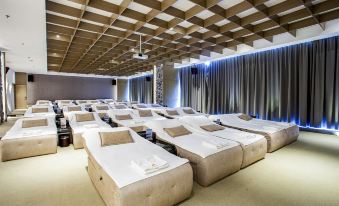 Maoshan Road Hot Spring Resort - Housity