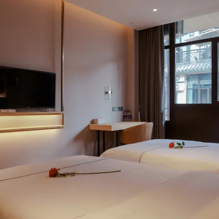 Shuijie Yaju Theme Hotel （Funing Shajishui Street E-commerce Culture Park)