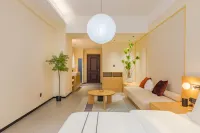 Landscape Light Luxury Apartment (Linyi Hailian International Plaza)