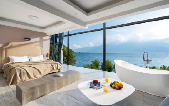 Hujing Seaview Hotel