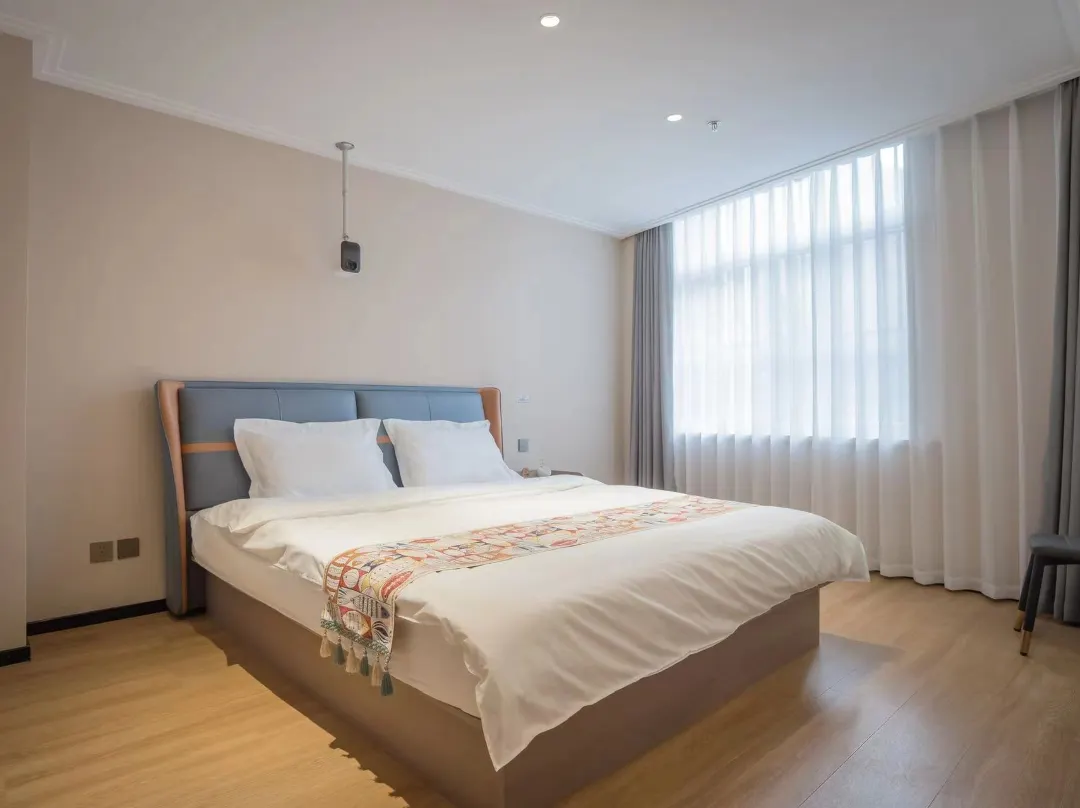 Lumingju Hotel - Dalian