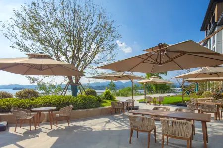 Fairfield by Marriott Hangzhou Qiandao Lake Отели рядом с достопримечательностью «Qiandao Lake Scenic Area (Southeast Lake Area)»