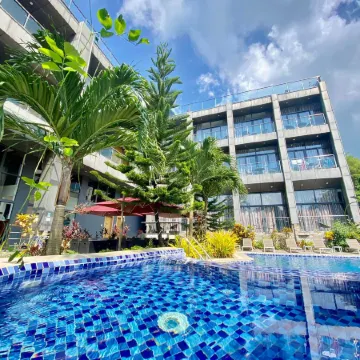 Vienna Hotel (newly renovated 2025)