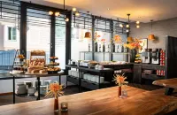 Leonardo Hotel Salzburg City Center - breakfast