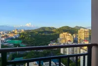 Sanya Mature Coast · Charming Style of Tropical Ocean · Hualijia Travel Hotel (Dadonghai Branch) - 2 stjerner