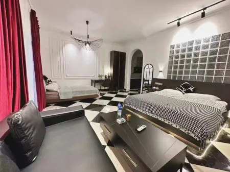 Cloud Apartments Отели в г. Лечан