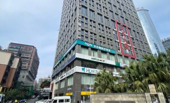 1. 이수 호텔（창사..