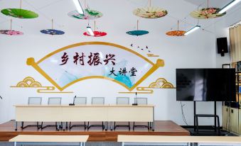No.52 B&B, Three Gorges Water Town Scenic Area