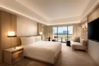Conrad Singapore Orchard