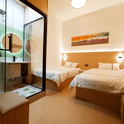 Gaozhou Xiaoqiao Home Boutique Homestay Hotels near Gaozhou Xianren Cave Scenic Area