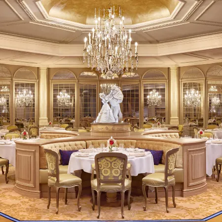 Disneyland Hotel