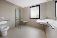 Four Points by Sheraton Sydney, Central Park Hotels in Chippendale