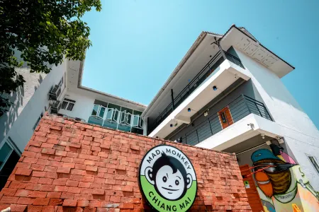 Mad Monkey Chiang Mai
