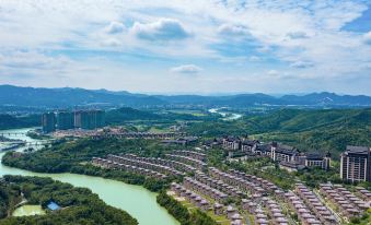 Qingyuan Fogang Jiangnanhui · Full Suite Six Hot Spring Pools · Pool Villa
