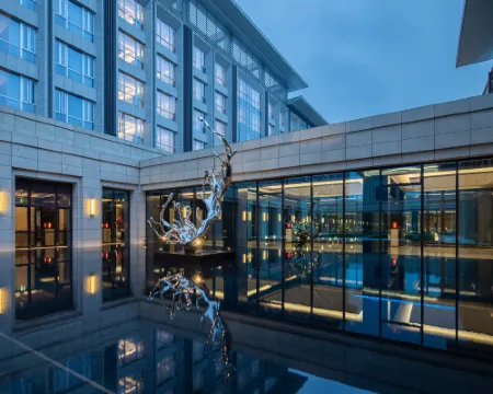 Grand Skylight Hotel, Dingsheng, Fengcheng Hotels in Fengcheng