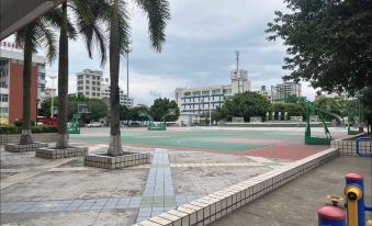 Huaiji Fenglin Hotel