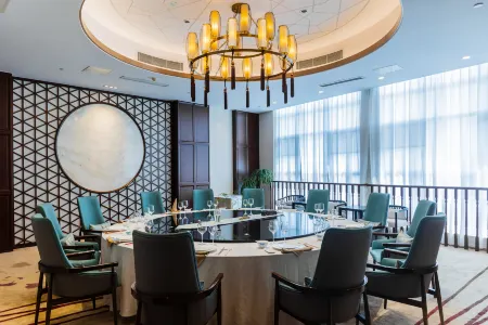 Changshu International Hotel Отели рядом с достопримечательностью «Zengzhao Garden»