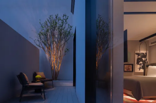 CHANGSHA WUYI SQUARE EXOTIC LUXURY HOTEL